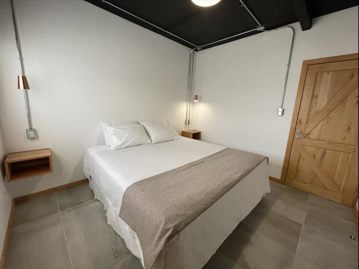 Hotel Big Sur بويرتو ناتالز المظهر الخارجي الصورة